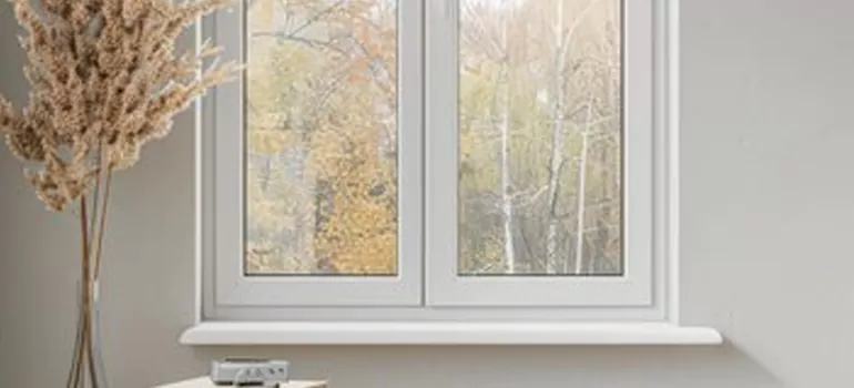 Vinyl Window Stool in Fort Walton Beach, FL